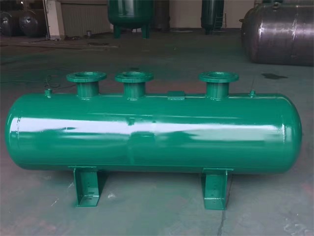 1679991473376569.jpeg 万州万州万州蒸汽分气缸1.jpeg